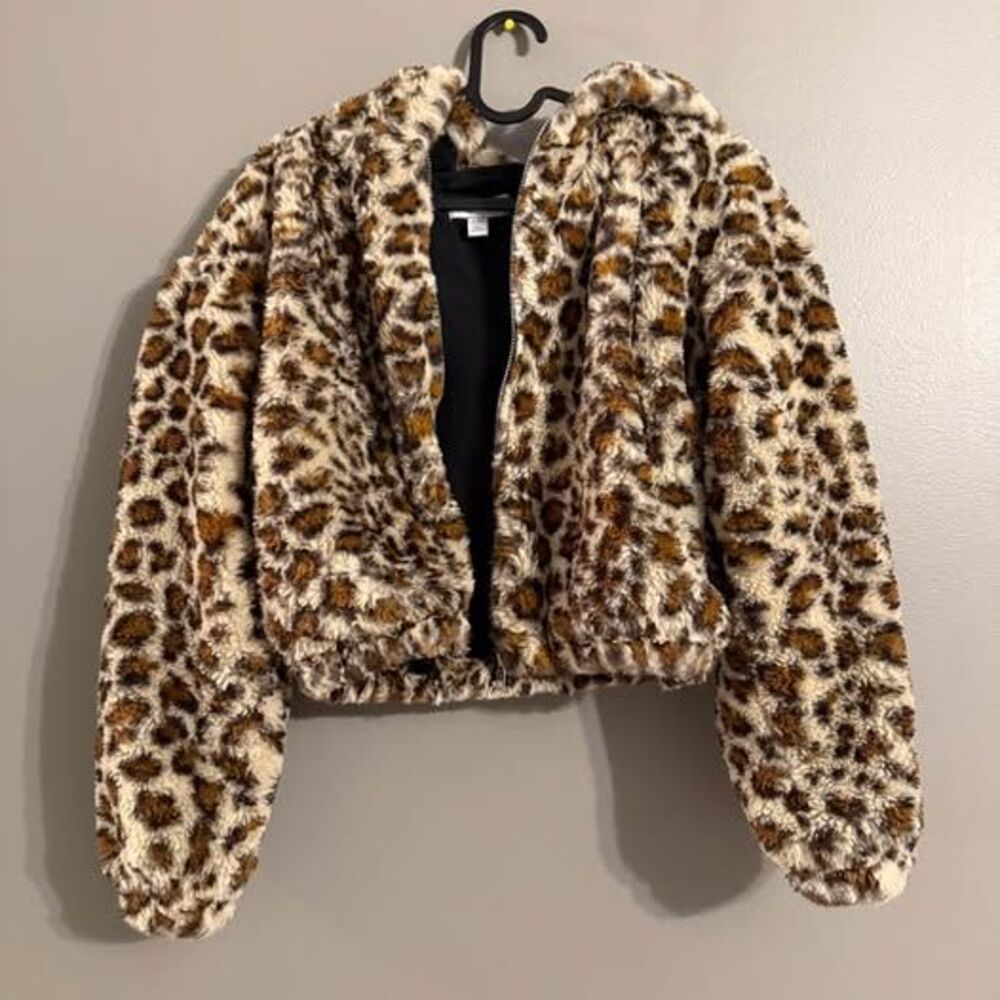 Top shop women’s leopard print jacket size xs s
